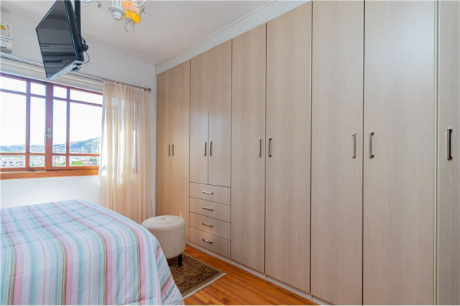 Imagem Apartamento com 3 Quartos à Venda, 119 m² em Medianeira - Porto Alegre Imagem Apartamento com 3 Quartos à Venda, 119 m² em Medianeira - Porto Alegre