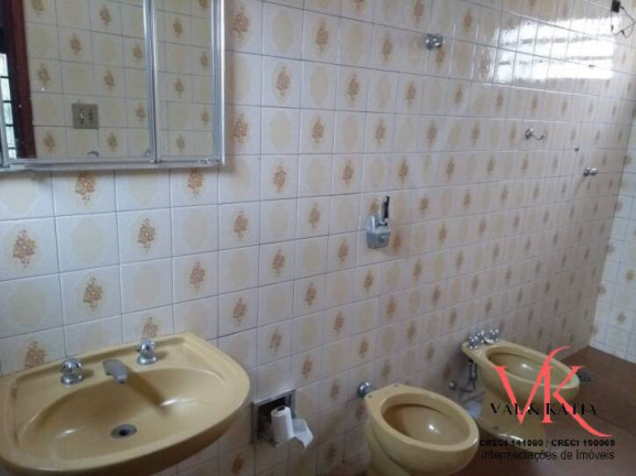 Imagem Casa com 3 Quartos à Venda, 168 m² em Centro - Taubaté Imagem Casa com 3 Quartos à Venda, 168 m² em Centro - Taubaté