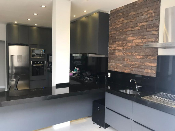 Sobrado com 3 Quartos à Venda, 160 m² em Vila Haro - Sorocaba