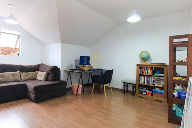 Imagem Casa de Condomínio com 3 Quartos à Venda, 180 m² em Santa Cândida - Curitiba Imagem Casa de Condomínio com 3 Quartos à Venda, 180 m² em Santa Cândida - Curitiba