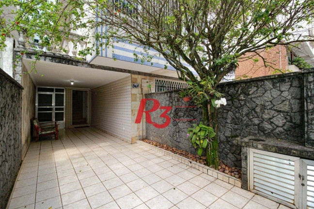 Casa com 4 Quartos à Venda, 228 m² em Ponta Da Praia - Santos