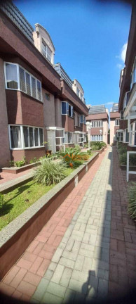Imagem Sobrado com 3 Quartos à Venda, 300 m² em Parque Renato Maia - Guarulhos Imagem Sobrado com 3 Quartos à Venda, 300 m² em Parque Renato Maia - Guarulhos