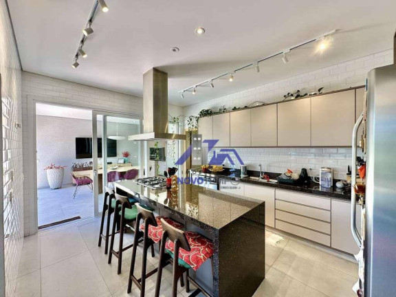 Imagem Casa com 4 Quartos à Venda, 345 m² em Granja Viana - Carapicuíba Imagem Casa com 4 Quartos à Venda, 345 m² em Granja Viana - Carapicuíba