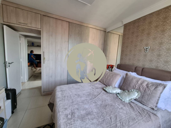 Imagem Apartamento com 2 Quartos à Venda, 105 m² em Embare - Santos