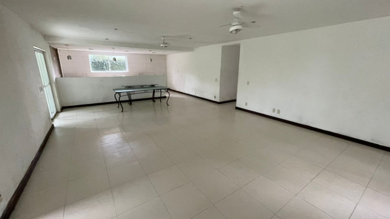 Imagem Casa com 3 Quartos à Venda, 2.450 m² em Vargem Grande - Rio De Janeiro Imagem Casa com 3 Quartos à Venda, 2.450 m² em Vargem Grande - Rio De Janeiro