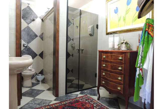 Imagem Casa com 4 Quartos à Venda, 430 m² em Vila Assunção - Porto Alegre Imagem Casa com 4 Quartos à Venda, 430 m² em Vila Assunção - Porto Alegre