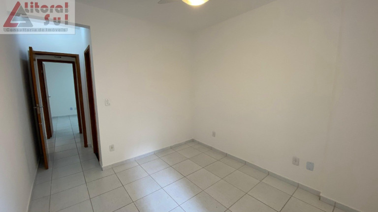 Imagem Apartamento com 2 Quartos à Venda, 76 m² em Guilhermina - Praia Grande