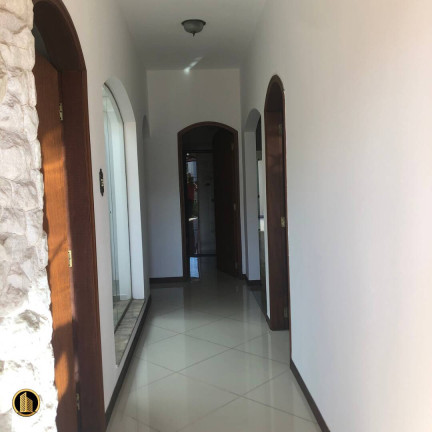 Imagem Casa com 3 Quartos para Alugar, em Centro - Taubaté Imagem Casa com 3 Quartos para Alugar, em Centro - Taubaté