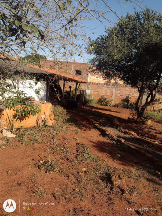 Imagem Imóvel com 2 Quartos à Venda, 2.000 m² em Bairro Dos Fragas - Tatuí Imagem Imóvel com 2 Quartos à Venda, 2.000 m² em Bairro Dos Fragas - Tatuí