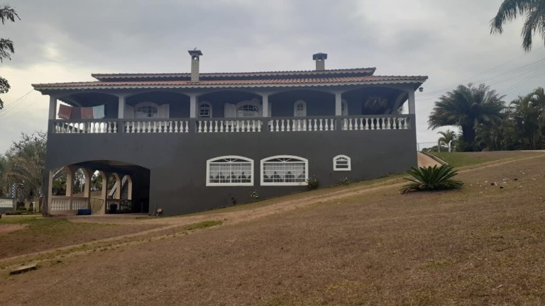 Imagem Imóvel com 3 Quartos à Venda, 500 m² em Vila Americana - Tatuí Imagem Imóvel com 3 Quartos à Venda, 500 m² em Vila Americana - Tatuí