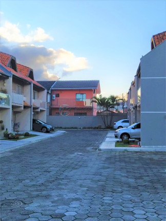 Imagem Casa de Condomínio com 3 Quartos à Venda, 115 m² em Cajuru - Curitiba