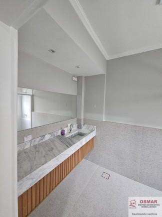 Imagem Imóvel com 6 Quartos à Venda, 420 m² em Pitangueiras - Guarujá Imagem Imóvel com 6 Quartos à Venda, 420 m² em Pitangueiras - Guarujá
