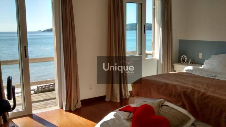 Imagem Casa com 6 Quartos à Venda, 500 m² em Manguinhos - Armação Dos Búzios Imagem Casa com 6 Quartos à Venda, 500 m² em Manguinhos - Armação Dos Búzios