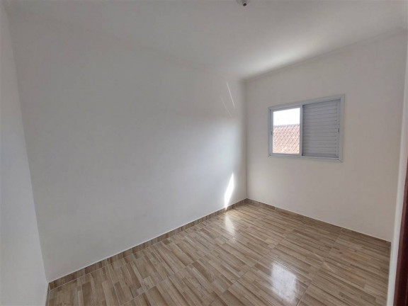 Sobrado com 2 Quartos à Venda, 50 m² em Maracanã - Praia Grande
