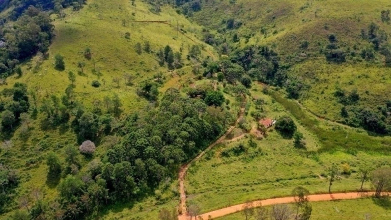 Fazenda à Venda, 159 m² em Jacaré - Santa Branca