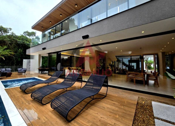 Casa com 6 Quartos à Venda, 530 m² em Riviera - Bertioga