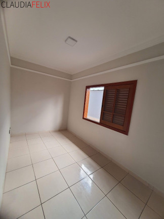 Imagem Casa com 3 Quartos à Venda, 123 m² em Maracanã - Praia Grande Imagem Casa com 3 Quartos à Venda, 123 m² em Maracanã - Praia Grande