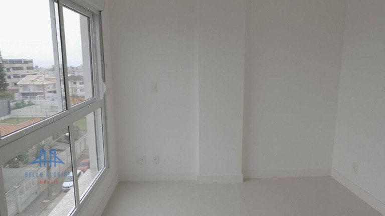 Imagem Apartamento com 3 Quartos à Venda, 78 m² em Capoeiras - Florianópolis Imagem Apartamento com 3 Quartos à Venda, 78 m² em Capoeiras - Florianópolis