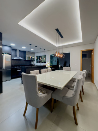 Casa com 3 Quartos à Venda, 150 m² em Jardim Camburi - Vitória