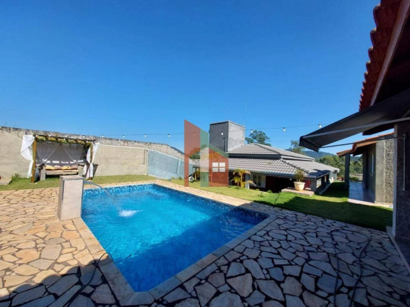 Imagem Casa com 3 Quartos à Venda, 246 m² em Piracaia Imagem Casa com 3 Quartos à Venda, 246 m² em Piracaia