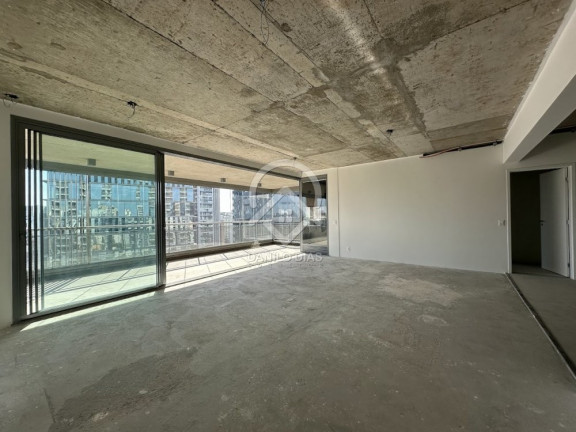 Apartamento com 3 Quartos à Venda, 197 m² em Brooklin - São Paulo
