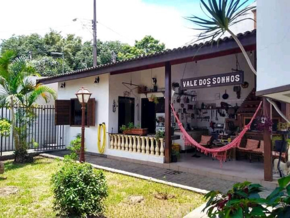 Imagem Casa com 3 Quartos à Venda, 428 m² em Cidade Jardim - Jacareí