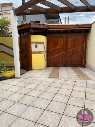 Sobrado com 6 Quartos à Venda, 375 m² em Centro - Ubatuba
