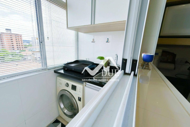 Imagem Apartamento com 2 Quartos à Venda, 78 m² em Embaré - Santos