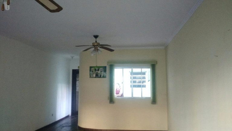 Imagem Casa com 3 Quartos à Venda, 190 m² em Macedo - Guarulhos