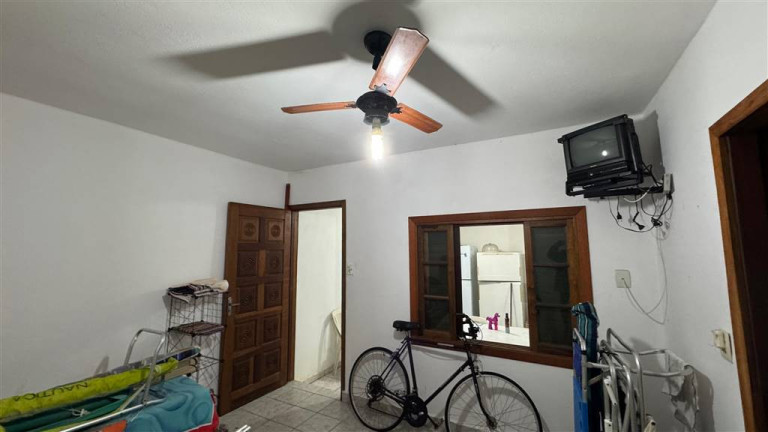 Imagem Casa com 2 Quartos à Venda, em Maracanã - Praia Grande Imagem Casa com 2 Quartos à Venda, em Maracanã - Praia Grande