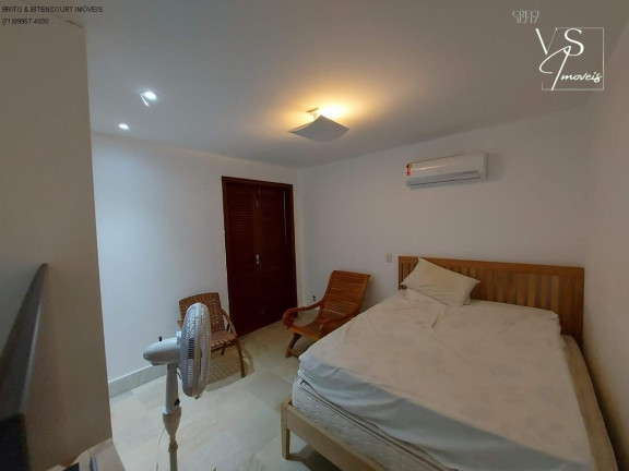 Imagem Casa com 4 Quartos à Venda, 300 m² em Centro - Mata De São João