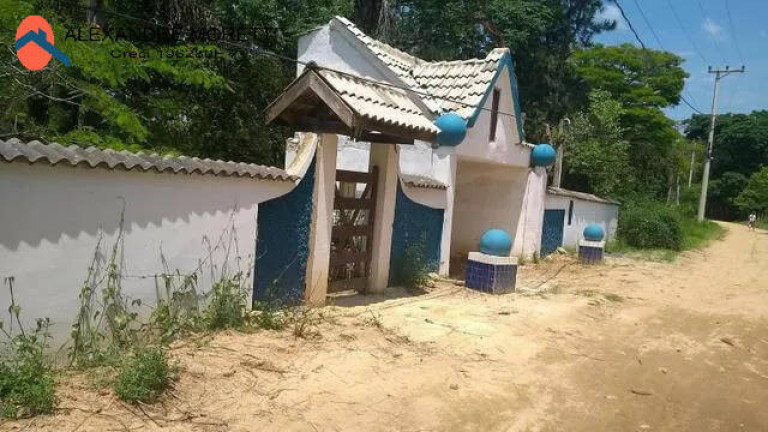 Imagem Chácara com 16 Quartos à Venda, 60 m² em Araçoiabinha - Sorocaba Imagem Chácara com 16 Quartos à Venda, 60 m² em Araçoiabinha - Sorocaba