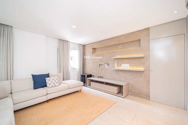Imagem Imóvel com 2 Quartos à Venda, 130 m² em Vila Olímpia - São Paulo Imagem Imóvel com 2 Quartos à Venda, 130 m² em Vila Olímpia - São Paulo