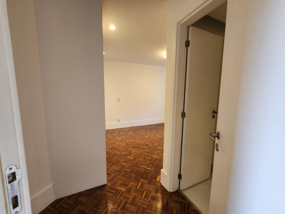 Imagem Apartamento com 4 Quartos à Venda, 366 m² em Barra Da Tijuca - Rio De Janeiro