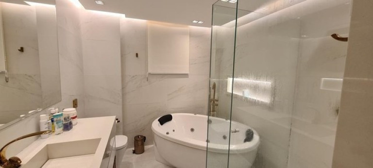 Imagem Imóvel com 2 Quartos à Venda, 1 m² em Icaraí - Niterói Imagem Imóvel com 2 Quartos à Venda, 1 m² em Icaraí - Niterói