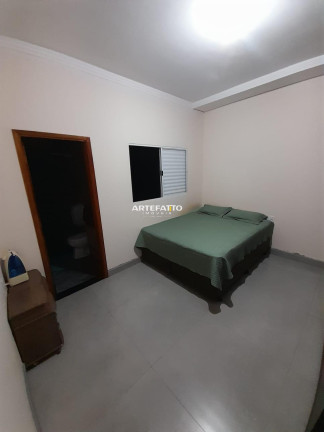 Imagem Casa com 2 Quartos à Venda, 128 m² Imagem Casa com 2 Quartos à Venda, 128 m²