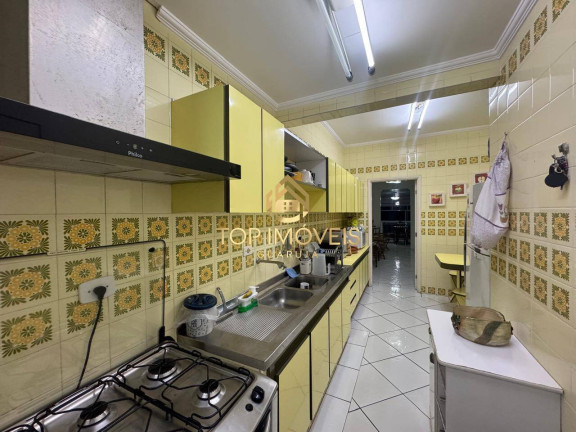 Imagem Apartamento com 3 Quartos à Venda, 180 m² em Pitangueiras - Guarujá