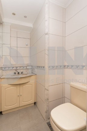 Imagem Apartamento com 3 Quartos à Venda, 142 m² em Moinhos De Vento - Porto Alegre Imagem Apartamento com 3 Quartos à Venda, 142 m² em Moinhos De Vento - Porto Alegre