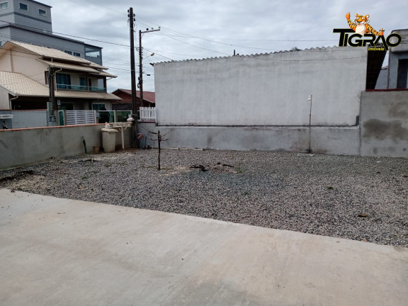 Imagem Casa com 3 Quartos à Venda, 325 m² em Meia Praia - Navegantes Imagem Casa com 3 Quartos à Venda, 325 m² em Meia Praia - Navegantes