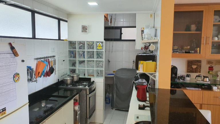 Imagem Apartamento com 2 Quartos à Venda, 70 m² em Pituba - Salvador