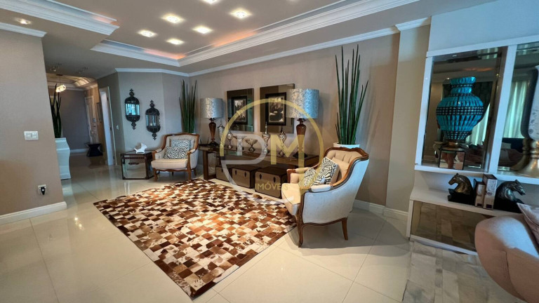 Imagem Apartamento com 5 Quartos à Venda, 286 m² em Centro - Itapema