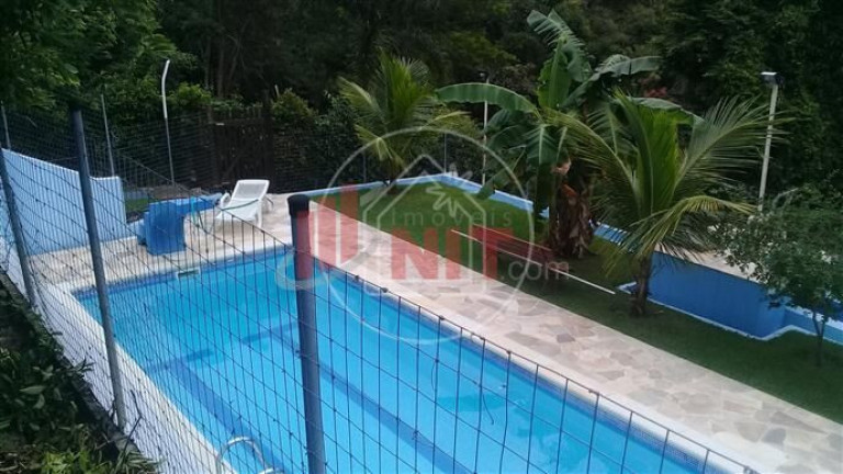 Imagem Casa com 3 Quartos à Venda, 320 m² em Pendotiba - Niterói
