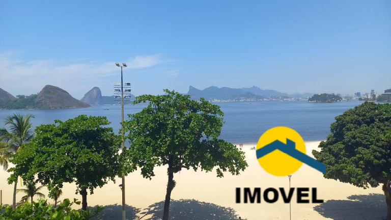 Imagem Apartamento com 4 Quartos à Venda, 220 m² em Icaraí - Niterói