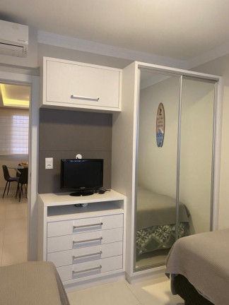 Imagem Apartamento com 2 Quartos à Venda, 60 m² em Centro - Balneário Camboriú