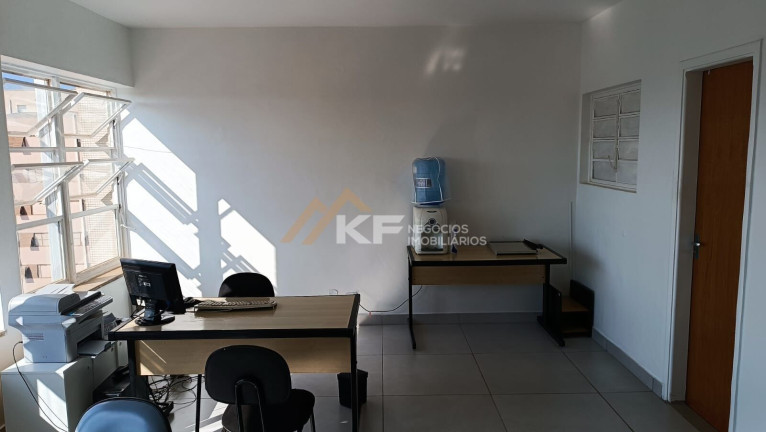 Imagem Imóvel com 1 Quarto à Venda, 32 m² em Centro - Ribeirão Preto Imagem Imóvel com 1 Quarto à Venda, 32 m² em Centro - Ribeirão Preto
