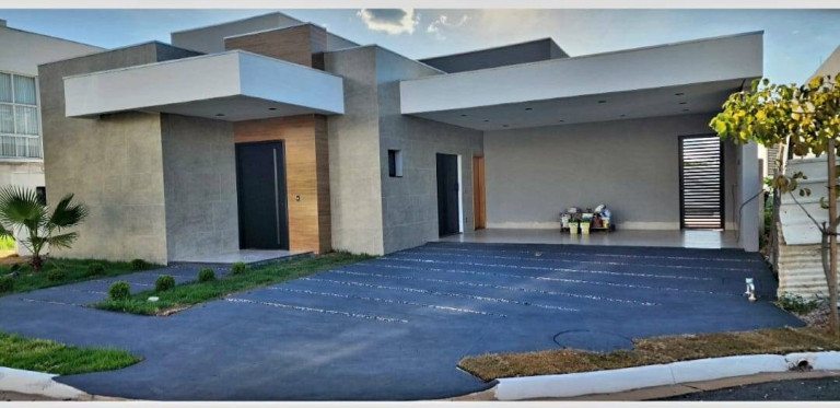 Imagem Casa à Venda, 371 m² em São João Del Rey - Cuiabá Imagem Casa à Venda, 371 m² em São João Del Rey - Cuiabá