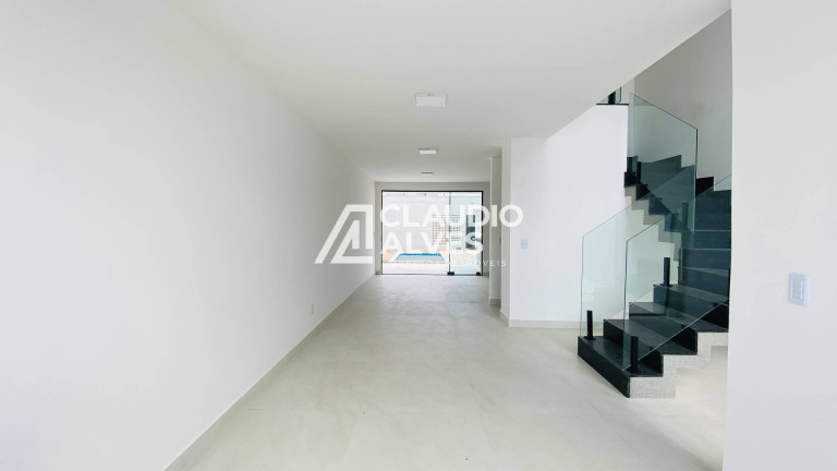 Imagem Casa com 3 Quartos à Venda, 140 m² em Sim - Feira De Santana Imagem Casa com 3 Quartos à Venda, 140 m² em Sim - Feira De Santana