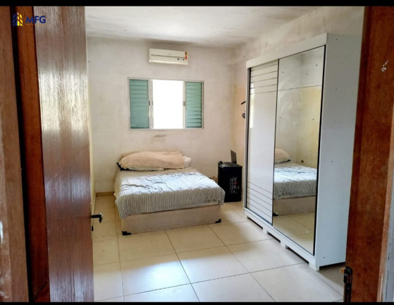Imagem Casa com 3 Quartos à Venda, 285 m² em Parque São Bento - Sorocaba Imagem Casa com 3 Quartos à Venda, 285 m² em Parque São Bento - Sorocaba
