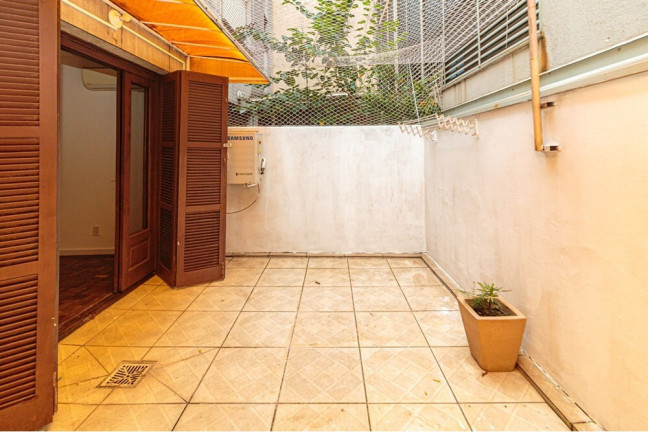 Imagem Imóvel com 1 Quarto à Venda, 61 m² em Navegantes - Porto Alegre Imagem Imóvel com 1 Quarto à Venda, 61 m² em Navegantes - Porto Alegre