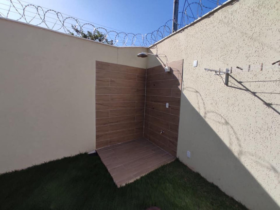 Imagem Imóvel com 
            	3             Quartos à Venda, 170 m² em 
            	Chacara Sao Pedro             - 
            	Aparecida De Goiania            